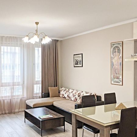 Lux 2 Central Apartment With Garage Plovdiv Ngoại thất bức ảnh