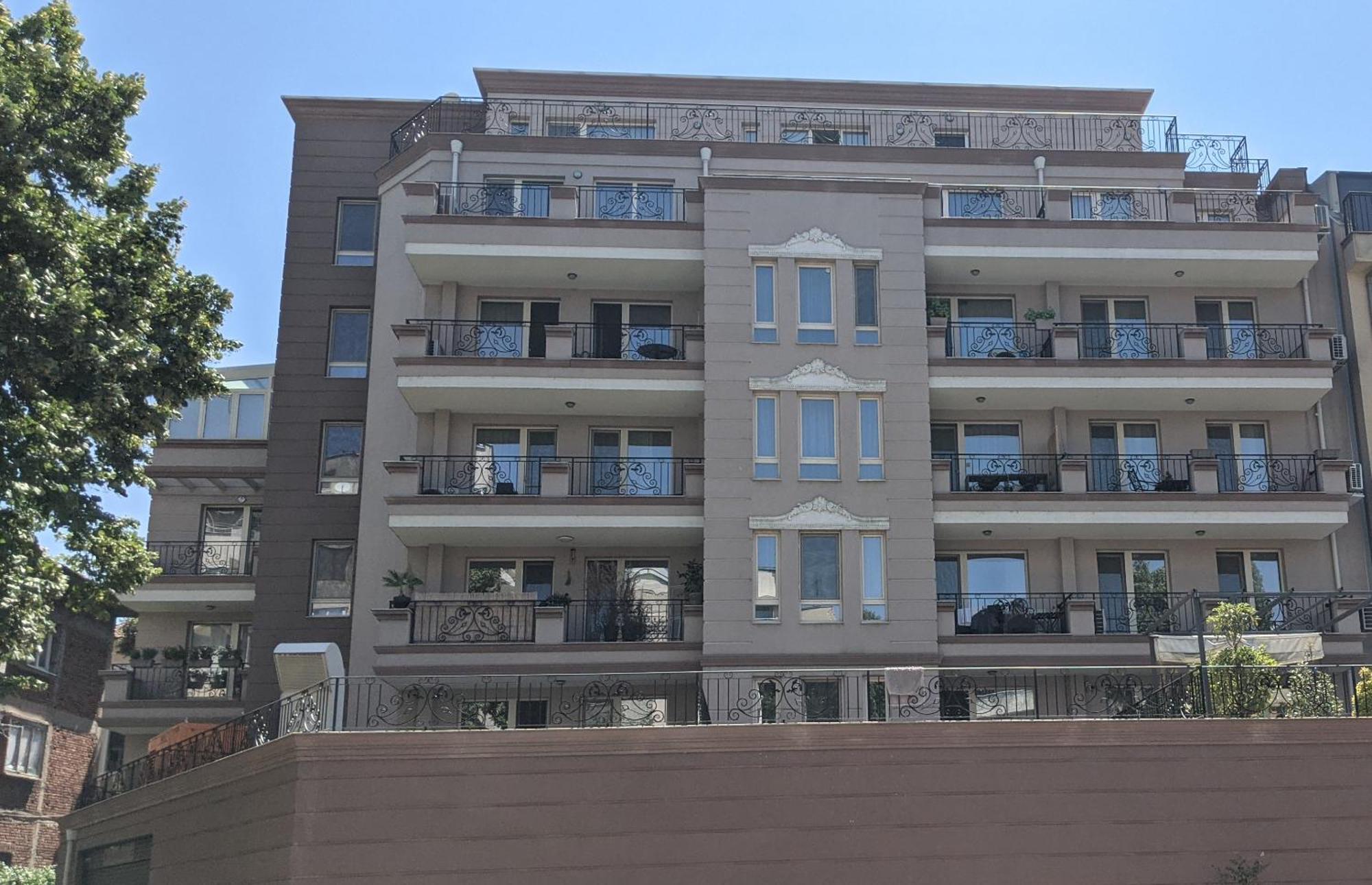 Lux 2 Central Apartment With Garage Plovdiv Ngoại thất bức ảnh
