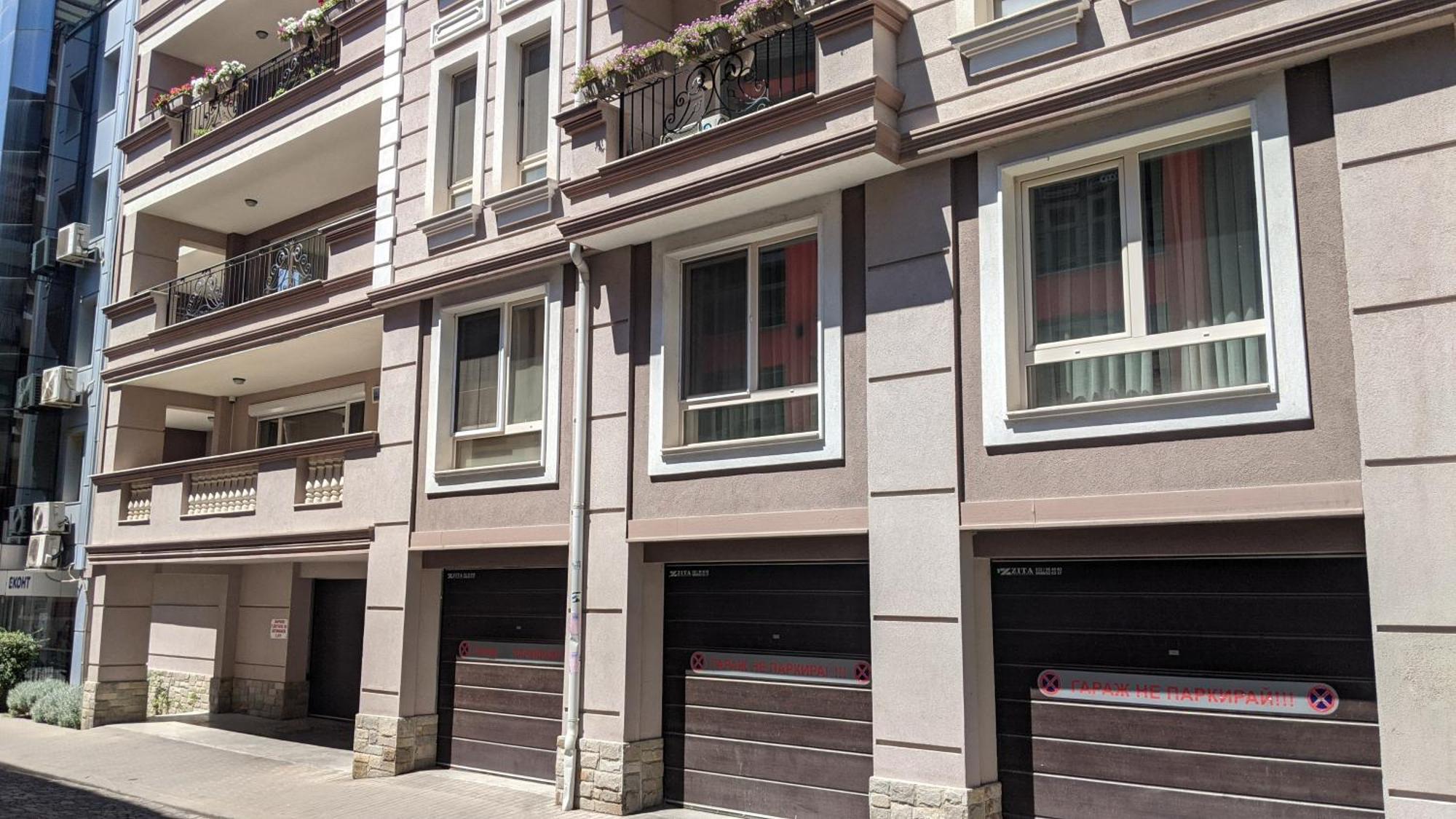 Lux 2 Central Apartment With Garage Plovdiv Ngoại thất bức ảnh